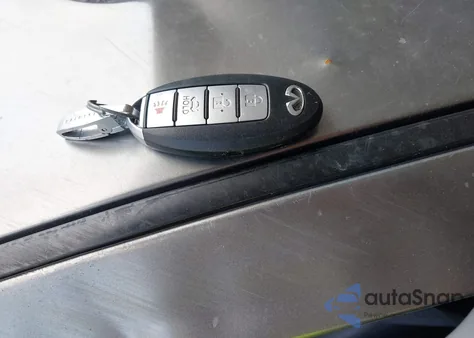 2010 Infiniti G37X из США, поврежденный, VIN JN1CV6AR5AM453378